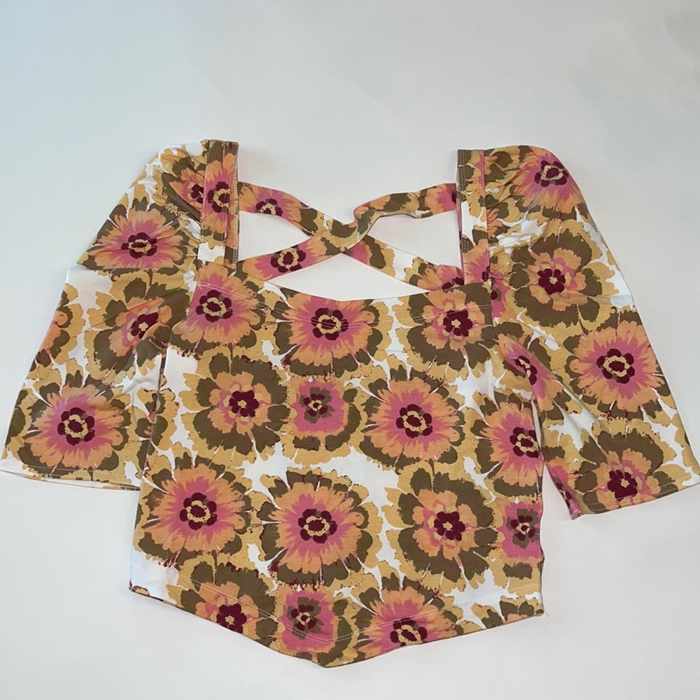 Free People Floral Crop Top Size Medium NWT - Picture 8 of 15